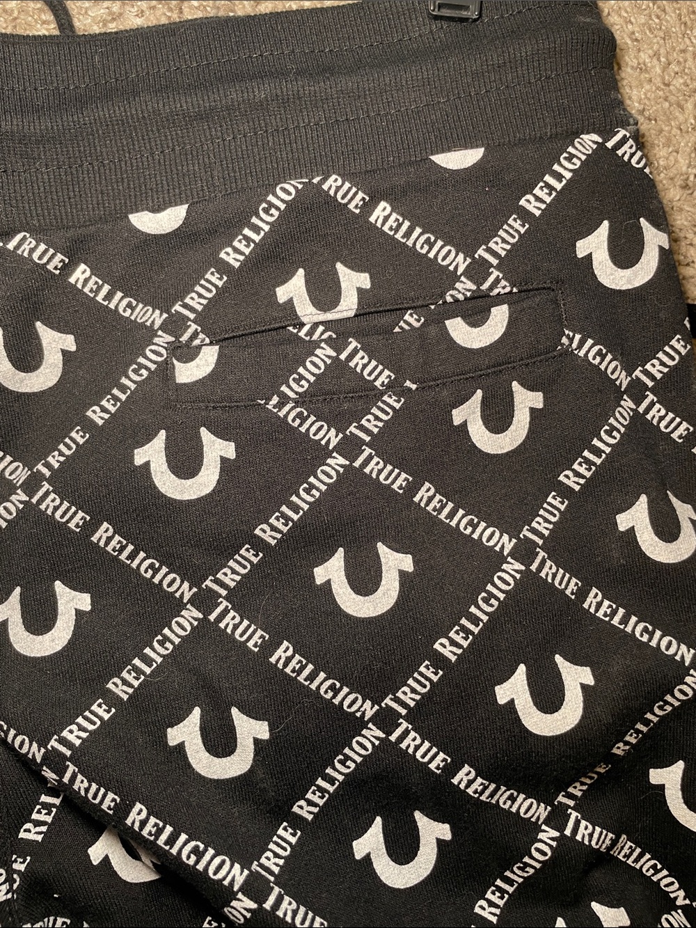 True Religion Black & White Logo Print Men’s Set - Picture 9 of 10
